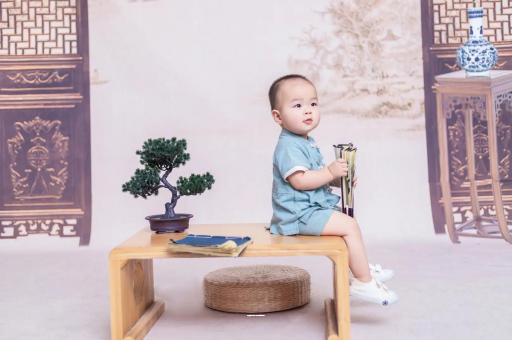 微山宝宝掉头发是怎么回事